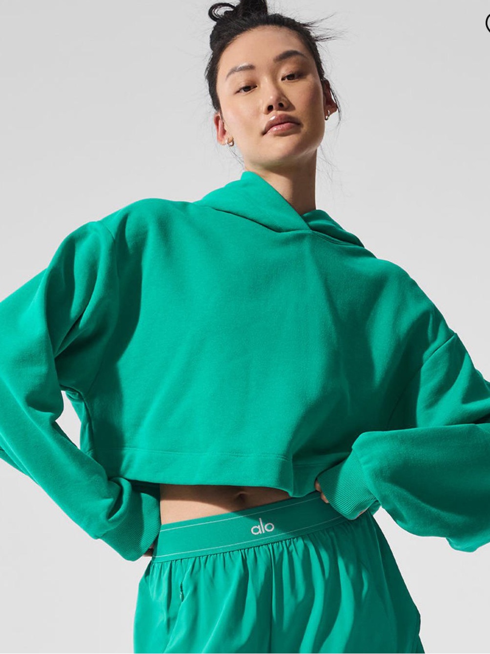 Alo Yoga green bae cropped crop preppy 
long sleeve hoodie Size Medium